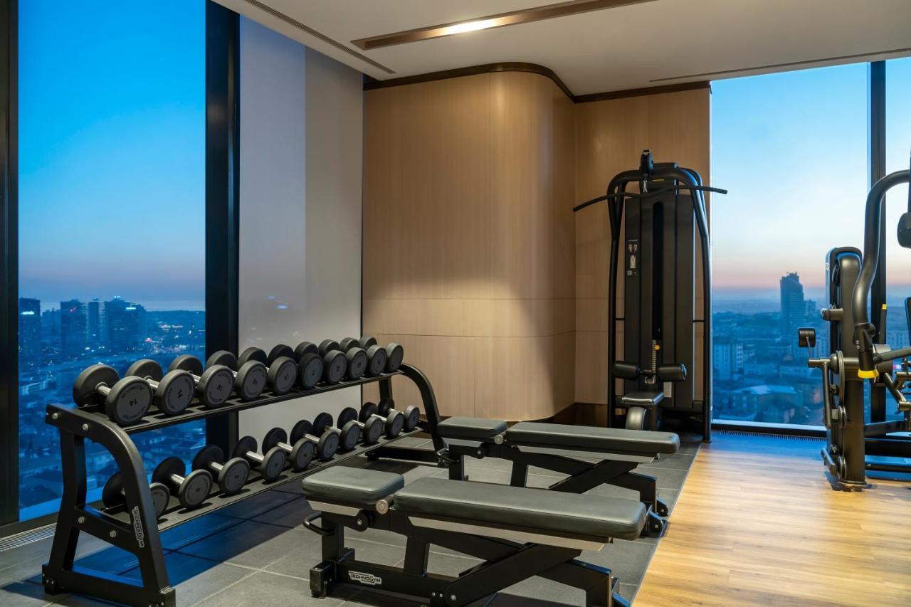 Отель Address Стамбул Экстерьер фото The gym at the Ritz-Carlton, Osaka