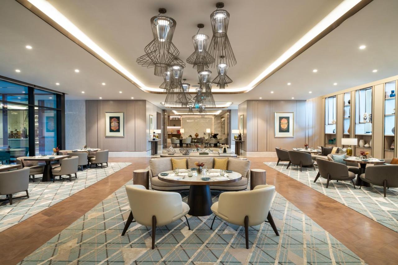 Отель Address Стамбул Экстерьер фото The Club at London Heathrow Airport